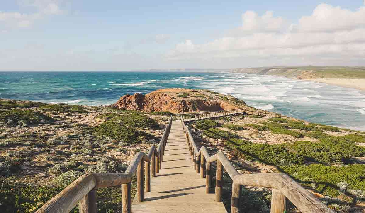 Algarve, Best 121 Cheap Vacation Places for Couples