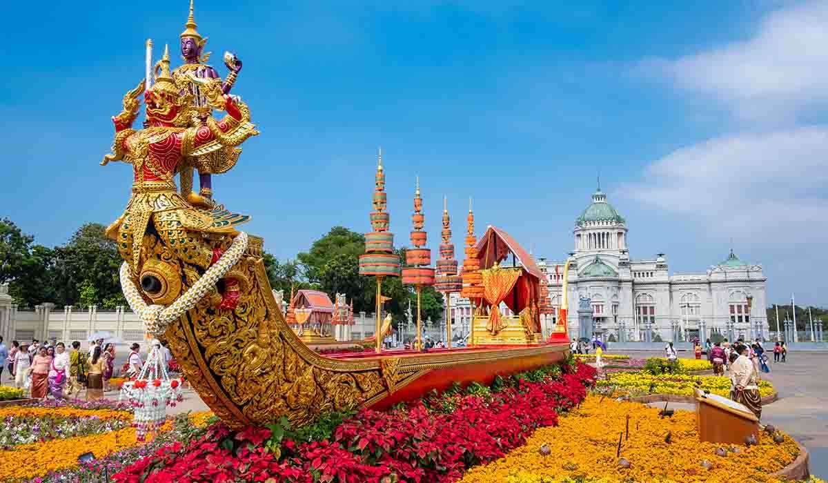 Bangkok, Best 120 Cheap Vacation Places For Couples
