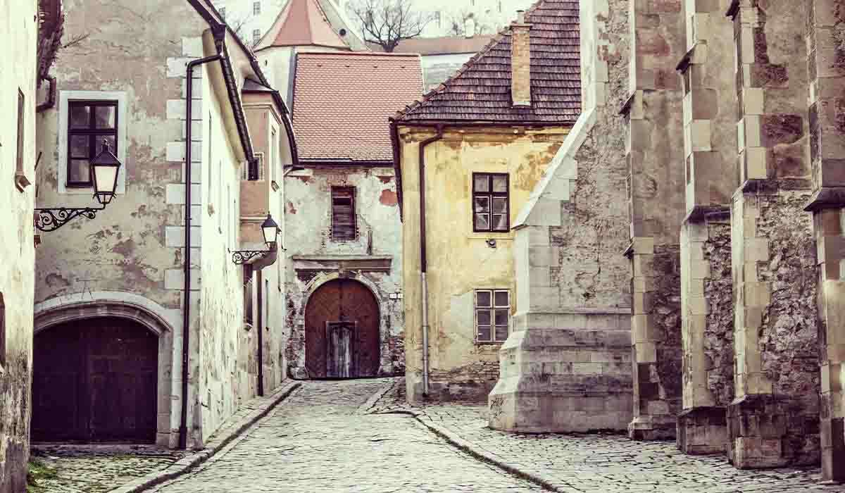 Bratislava, Best 120 Cheap Vacation Places For Couples