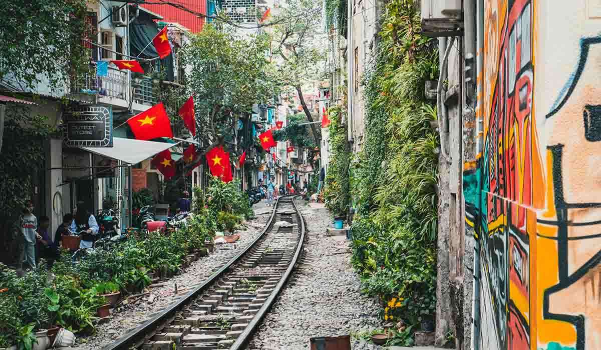Hanoi, Best 120 Cheap Vacation Places For Couples