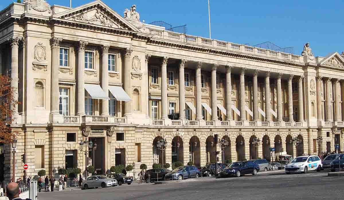 Top 20 Luxury Hotels In Paris