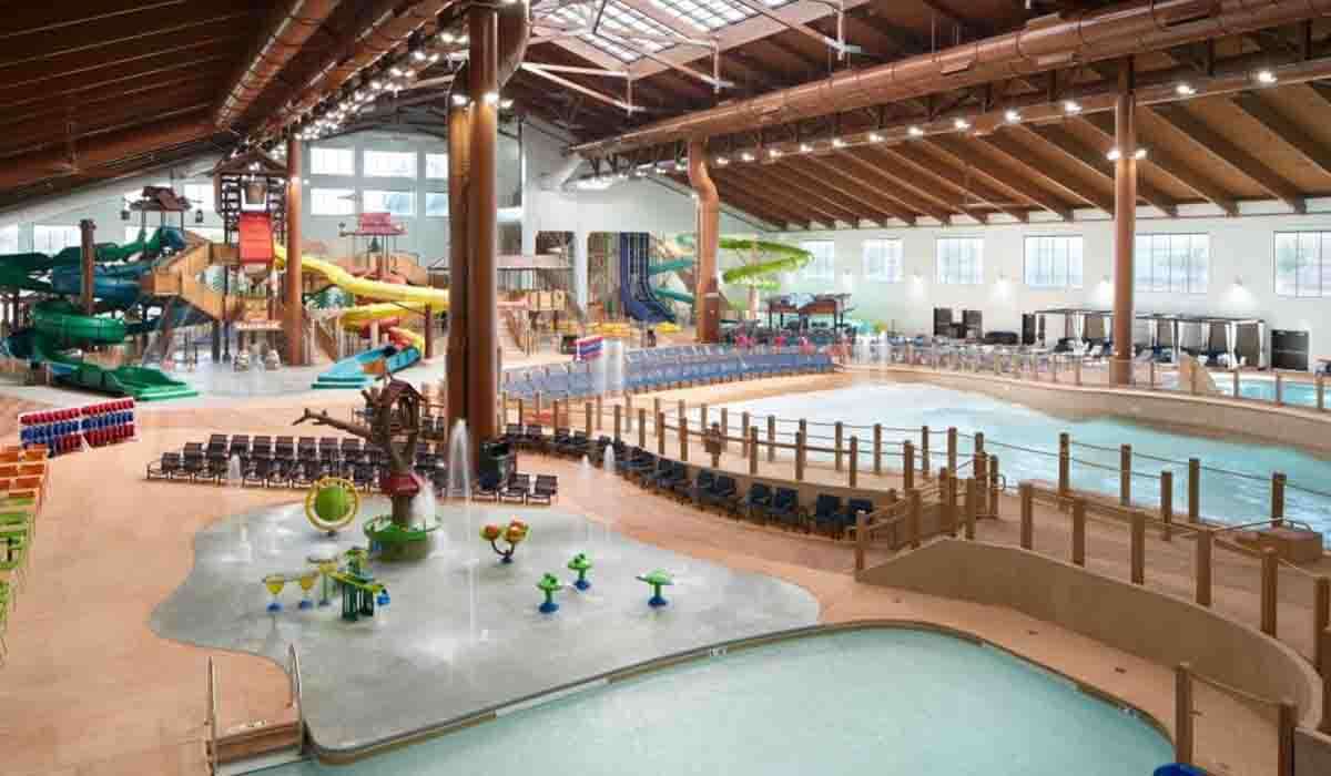 13 Best Indoor Water Parks In The United States